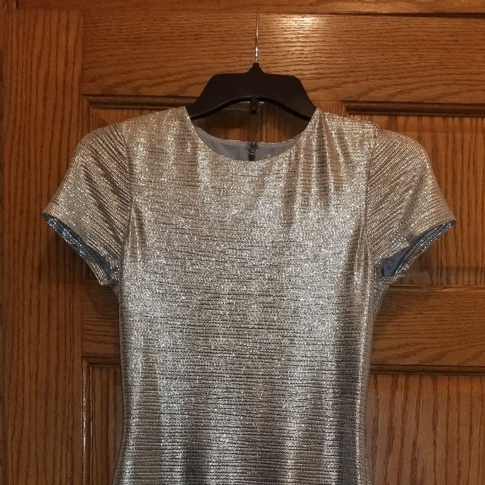 Alice + Olivia Delora Midi Dress Size 2 *NWT*